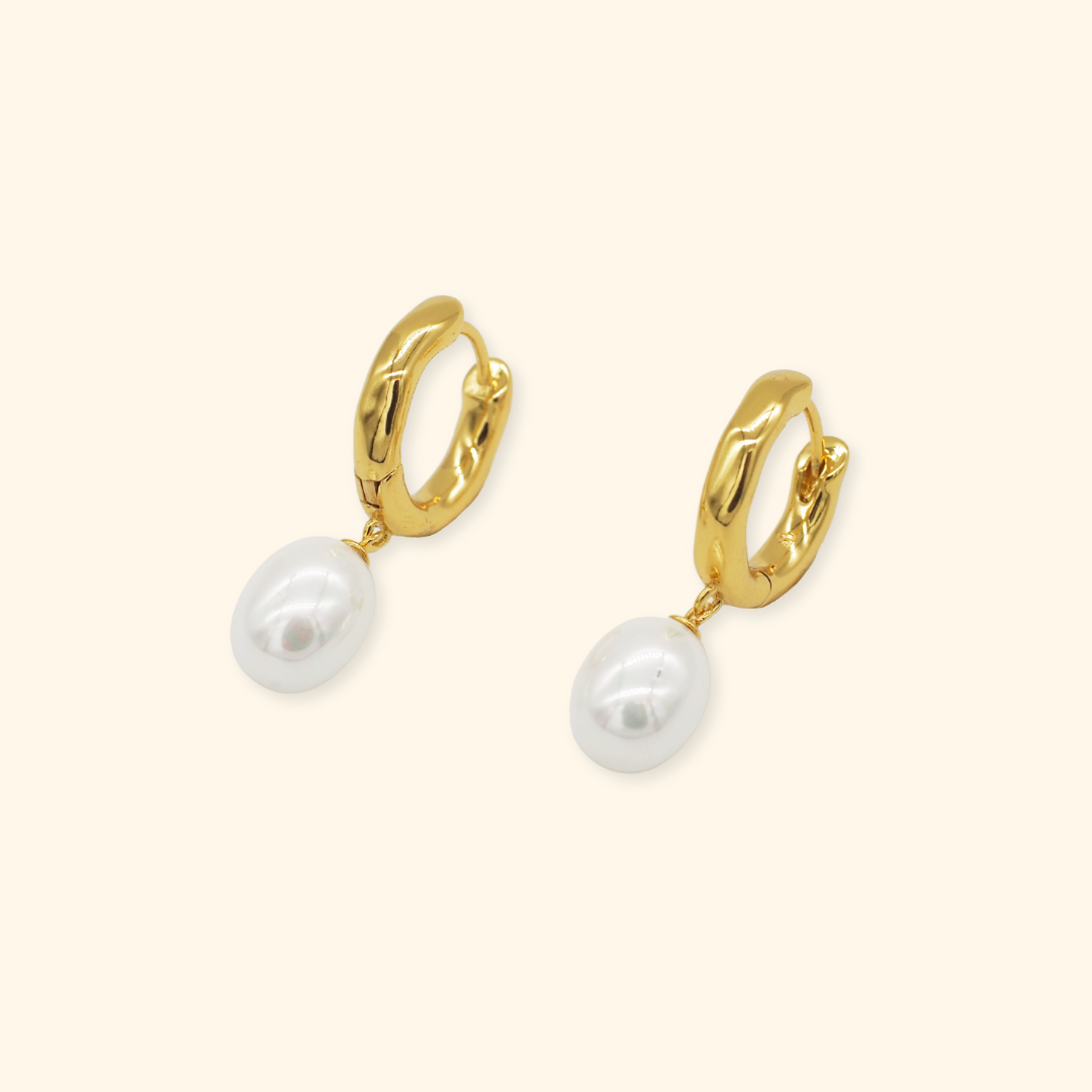 Bella Freshwater Pearl Hoop Earrings