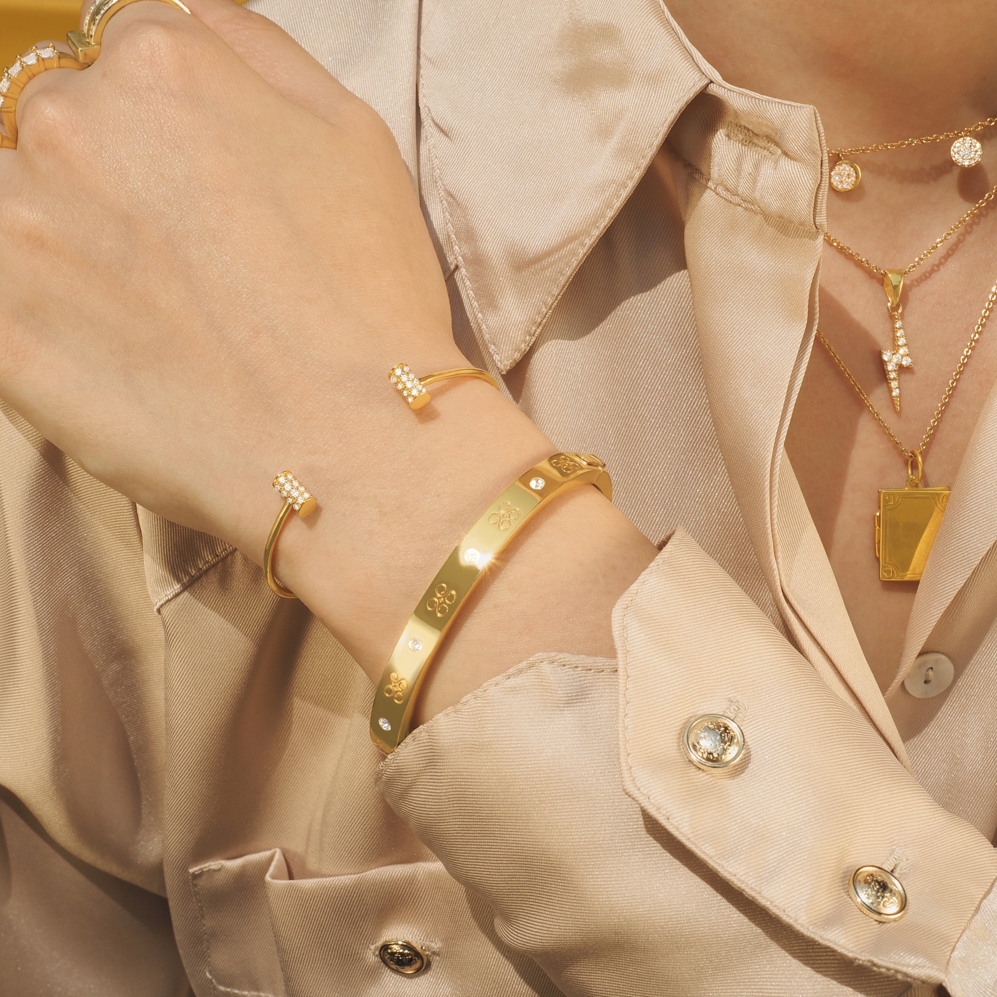 LV Volt Mesh Bracelet, Yellow Gold - Jewelry - Categories