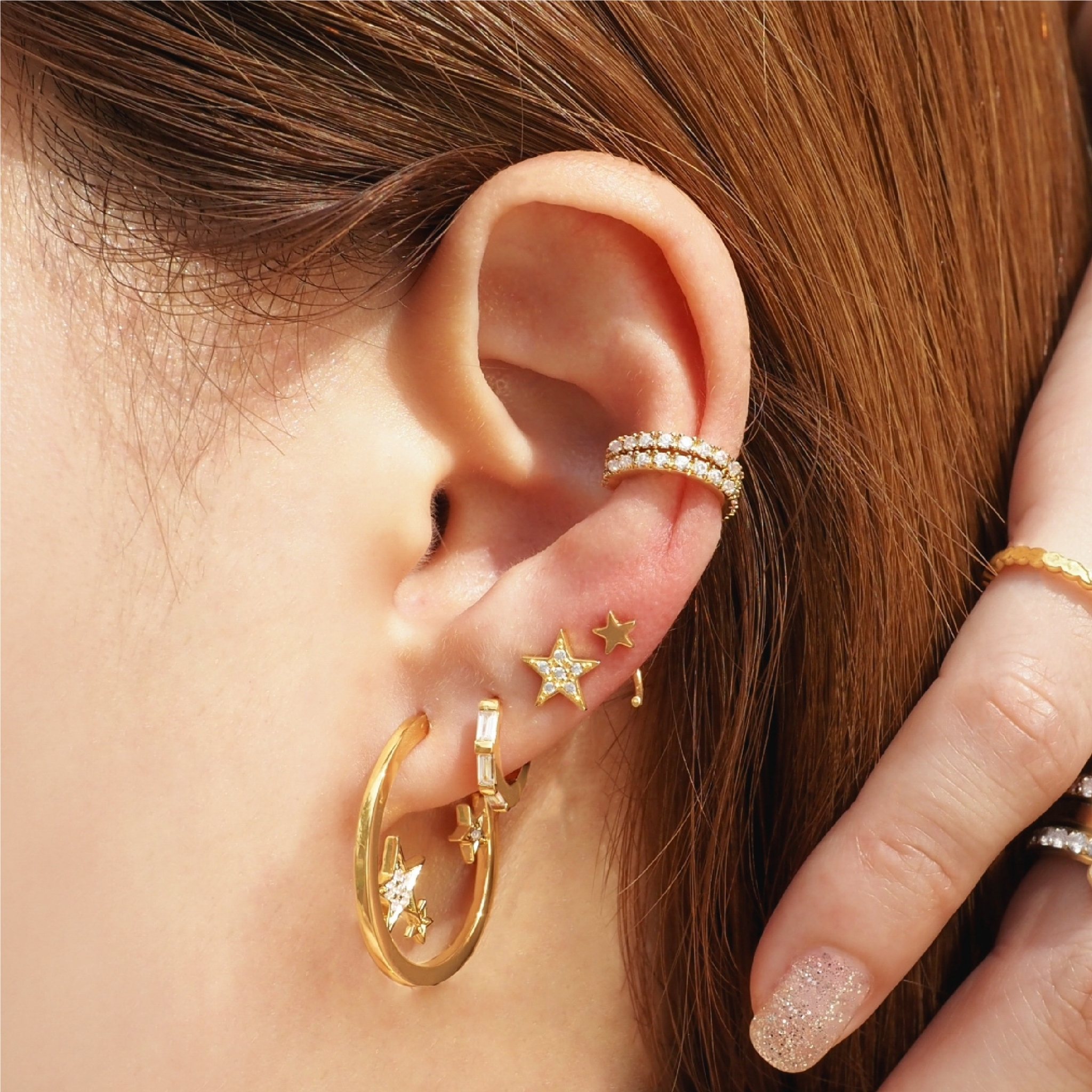 2 Crystal Roles Ear Cuff