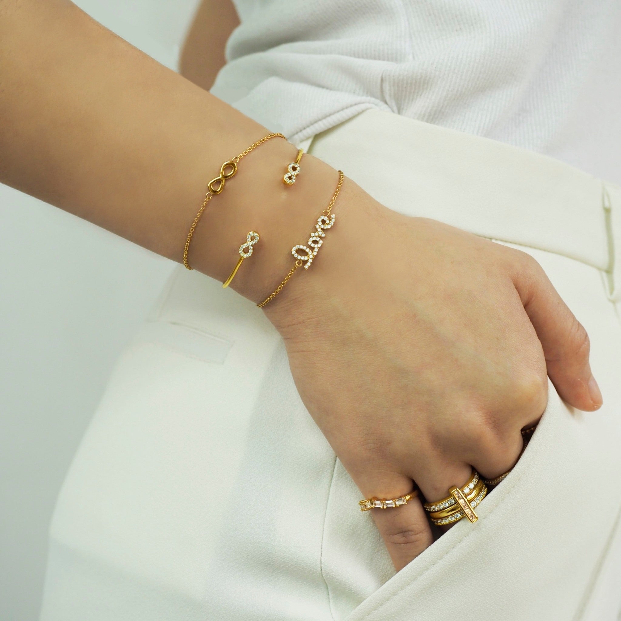 Minimal Infinity Bracelet